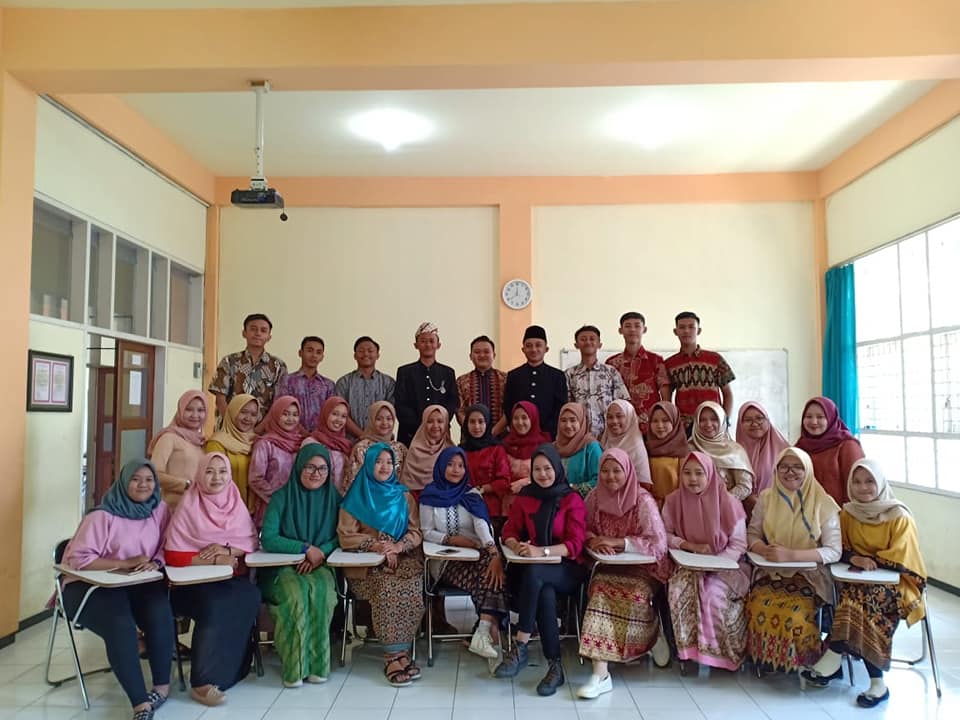 Peringatan Hari Kartini STIKes Kepanjen 2019 (4)